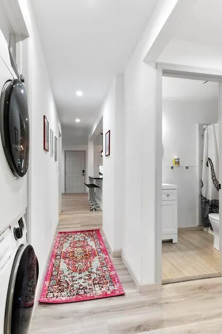 Hillside In Seattle - Updated And Well Appointed. United States